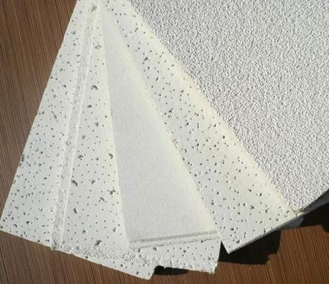 Karton afmetingen 613 x 623 x 130 160 mm plafondplaat van minerale vezels voor hotelversiering