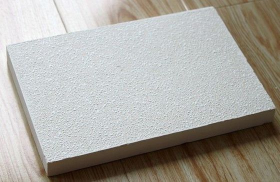 600*1200mm Decoratieve plafondplaat van minerale wolvezels/paneel met een sterke duurzaamheid