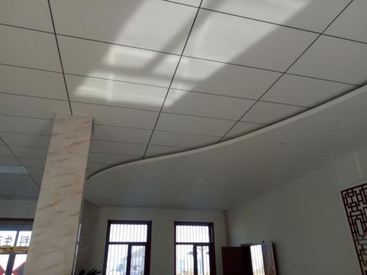 Ontwerp brandwerend spuitbedekking glasvezel plafond voor verborgen E decoratie