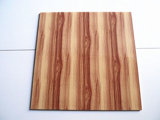 PD117 Waterdicht 3D PVC-paneel / plaat voor wand- en plafondpakket Bruto gewicht 3.000 kg