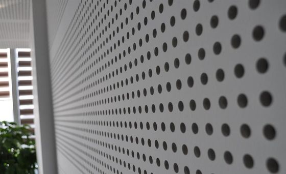 Afscheidingswand Plafond Warmteisolatie Akoestische gipsplaat Geen patroon 7mm-15mm Dikte