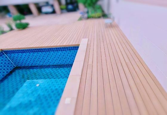 Hout Plastic Composite WPC hek en Pergola Decoratieve pilaar Bruin Oppervlak Afgerond