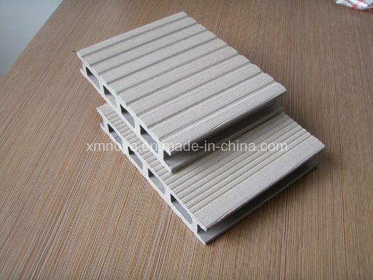 150*25mm WPC-producten Speciale witte buitendekvloeren voor terras/heiningmaterialen