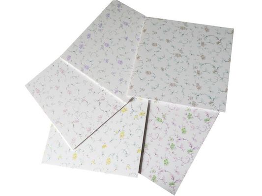 Waterdicht 3D-composite board voor vergaderruimte plafond decoratie Grootte 500*2000*3.0mm
