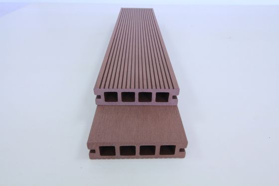 150 mm * 25 mm aangepaste WPC buitenvloertegels gemaakt van hout plastic composiet