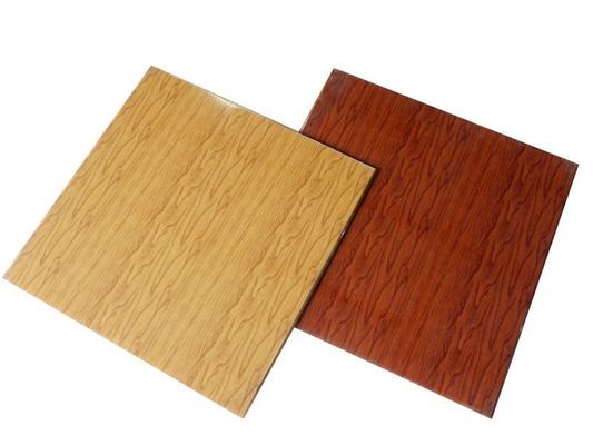 Gemakkelijk te installeren 3D PVC composietpaneel / bord voor wand- en plafonddecoratie
