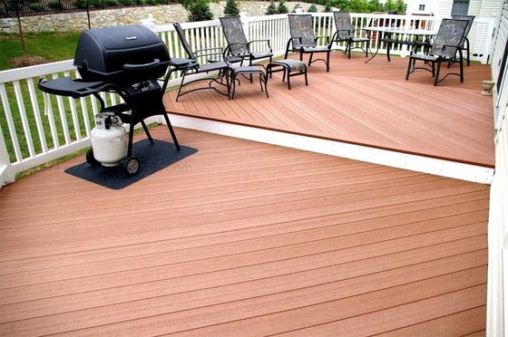Synthetisch hout-plasticcomposite/WPC-dekplaat voor buitentuin Shacman Sinotruk