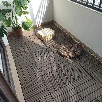 Wateropname Uitbreidingsgraad 2,5% Bruin hout Plastic Composite Dekbedekking voor tuin