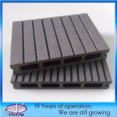 Type Composite Wood Floor 150mm*25mm voor buitenvloeren Solid Wood Composite Floor