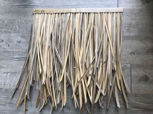 Waterdicht buitensimulatie rieten dak met op maat gemaakte PVC-materiaalcomponent