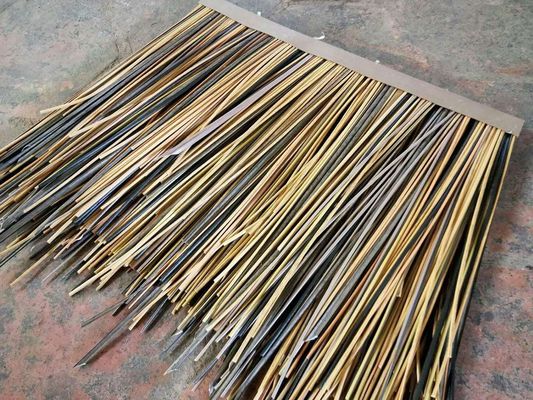 Waterdicht buitensimulatie rieten dak met op maat gemaakte PVC-materiaalcomponent