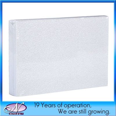 600*600*20/25 Branddicht glasvezel akoestisch plafondpaneel voor hangend decoratief