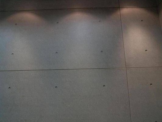 Brandwerend akoestisch geluidsversterkt glasvezel-cement scheidingswandbord voor scheidingswerken