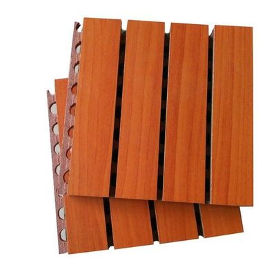 Decoratieve materialen 197mm*2400mm akoestisch isolatiepaneel met vierkante rand