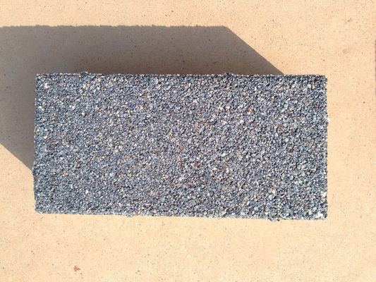 Hoog waterdoorlaatbaarheid Waterdoorlaatbare baksteen voor wandelpad weg oprit tuin patio