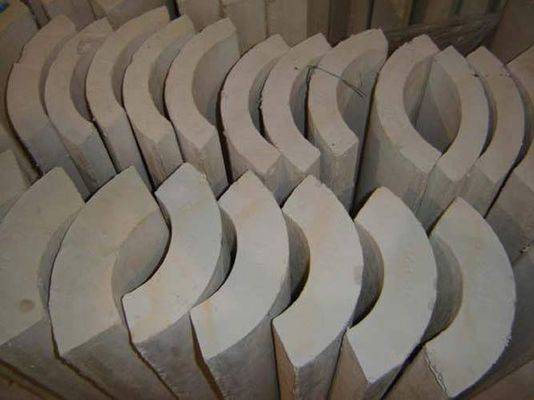 Geïntegreerde plafonds lichtgewicht thermische isolatie calciumsilicaatplaat 610*150mm