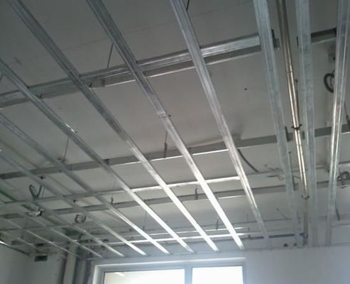T-Bar voor Suspend System / Budling Structure Dikte 0,40 tot 1,0 mm D50 Aanpasbaar