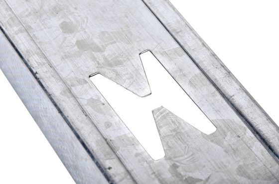 Plafond opgehangen systeem staalprofiel T-balken/Tee raster met 32/38*24*3600 afmetingen