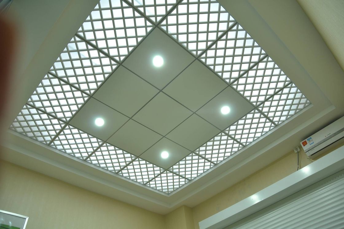 Gips Noya-CDG Kristal Decoratie Gipsplafondtegel met uitzonderlijk vakmanschap