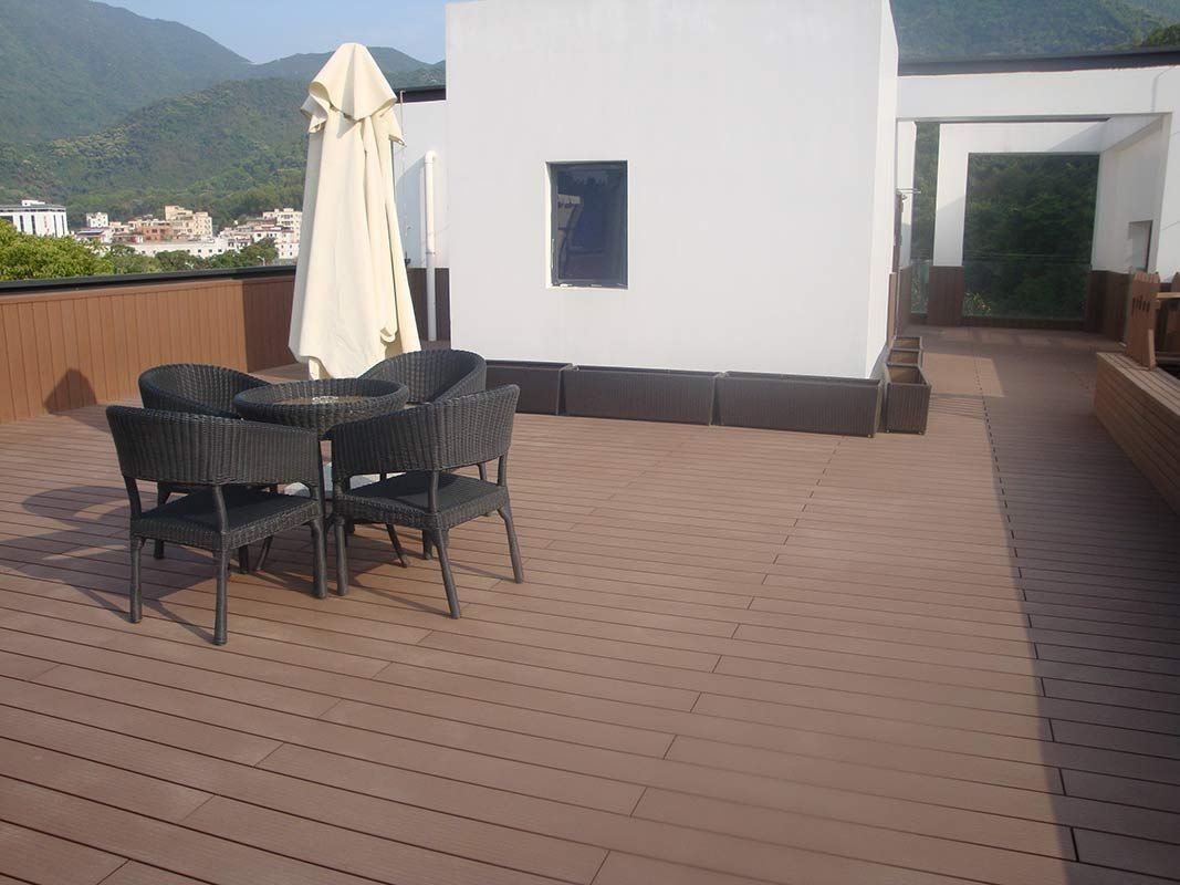 150mm*25mm WPC vloertegels De perfecte combinatie van stijl en duurzaamheid