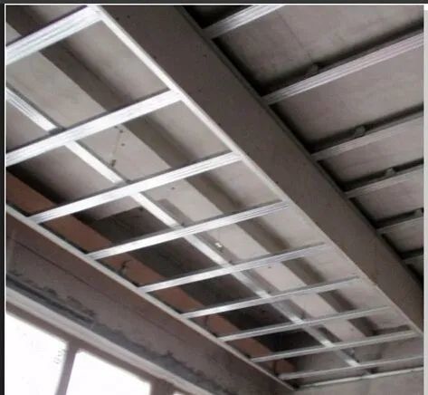 Stalen wandschermmateriaal gegalvaniseerd metalen kanaal voor koud buigen Binnenrandkanaal